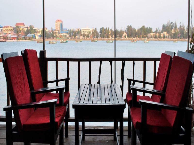 קמפוט The River Lodge מראה חיצוני תמונה