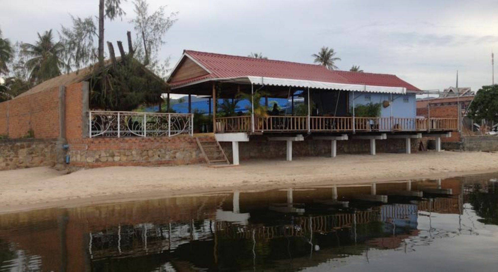 קמפוט The River Lodge מראה חיצוני תמונה
